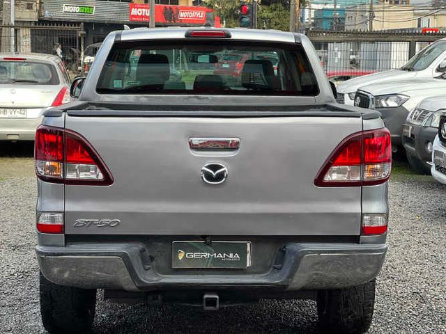 MAZDA BT50 AÑO 2019 4X4 GRIS PLATA MT