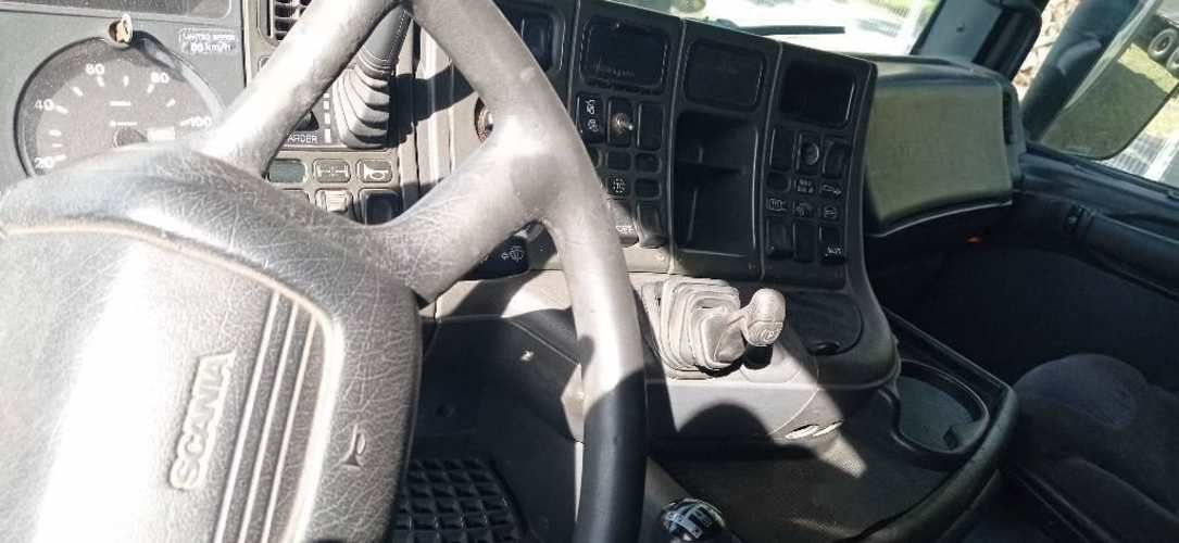 CAMIÓN SCANIA CORTINAS.