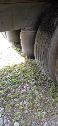 CAMIÓN SCANIA CORTINAS.