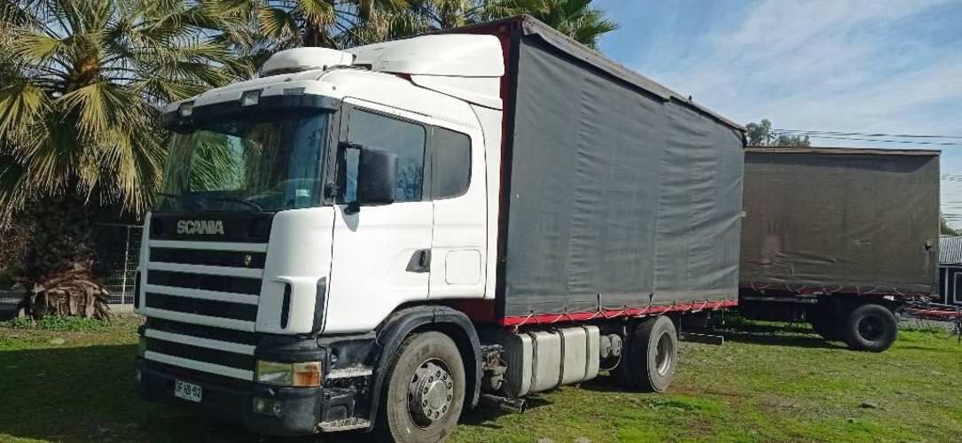 CAMIÓN SCANIA CORTINAS.