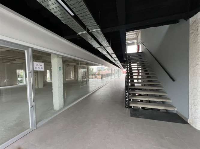 LOCAL COMERCIAL Walker Martinez