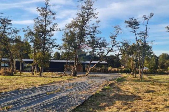 Moderna casa en parcela, la reserva frutillar
