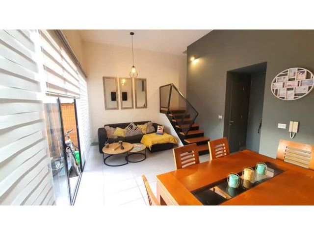 Venta Casa Townhouse 3D 4B estar estacionamiento La Florida