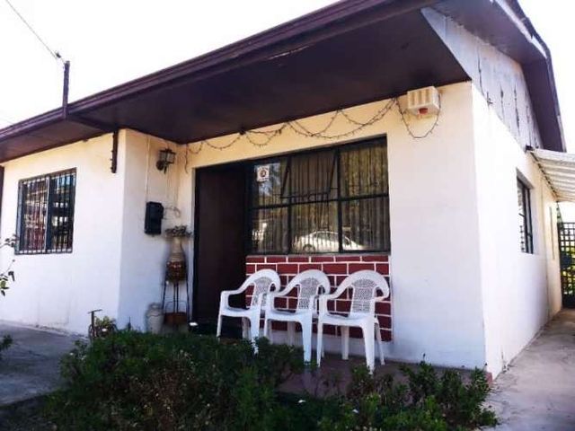 CASA INDEPENDIENTE DE UN PISO  VILLA ALEMANA