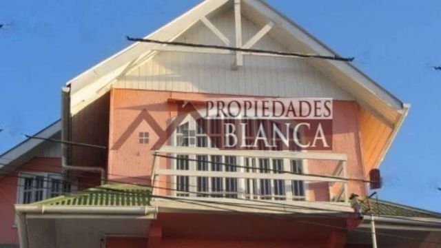 CASA TRES PISOS SECTOR NUEVA AURORA