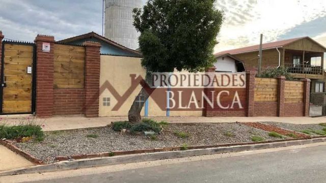 PROPIEDAD CON SIETE CABAÑAS Y UNA CASA QUINTERO, INVERSION