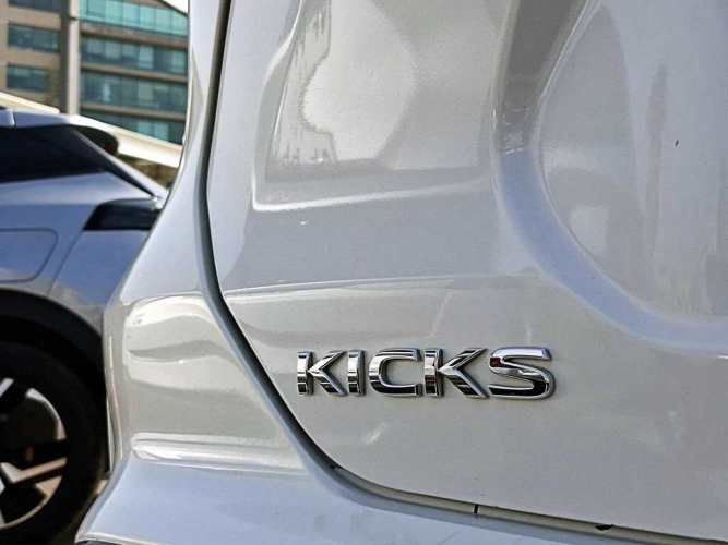 NISSAN KICKS 2022
