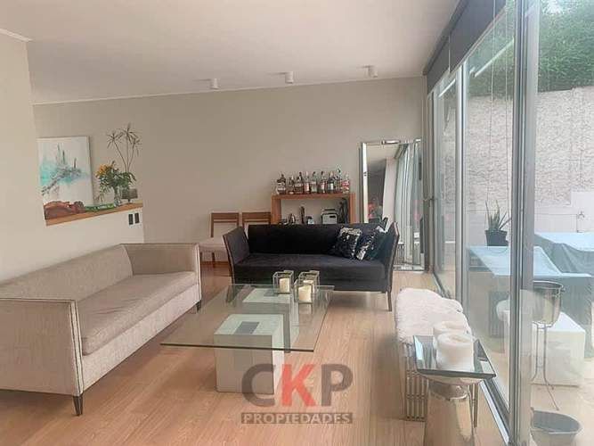 CASA Santa Margarita / Chicureo