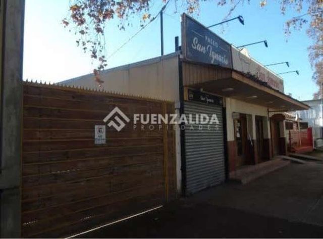 LOCAL COMERCIAL Plaza Isla de Maipo, Centro