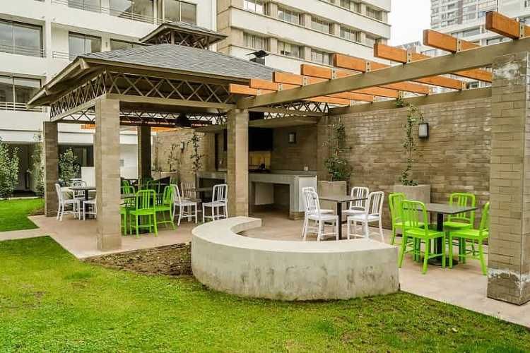 METRO BUSTAMANTE AMOBLADO IMPECABLE