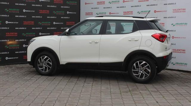 MAHINDRA XUV 300 LUXURY 1.2 MT