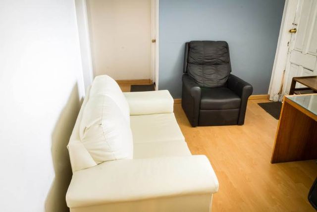 Se arriendan piezas para trabajadores o empresas