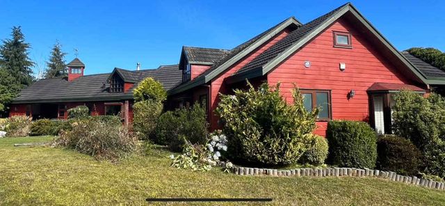 CASA EN PUERTO MONTT / LAS VEGAS DE CHAMIZA