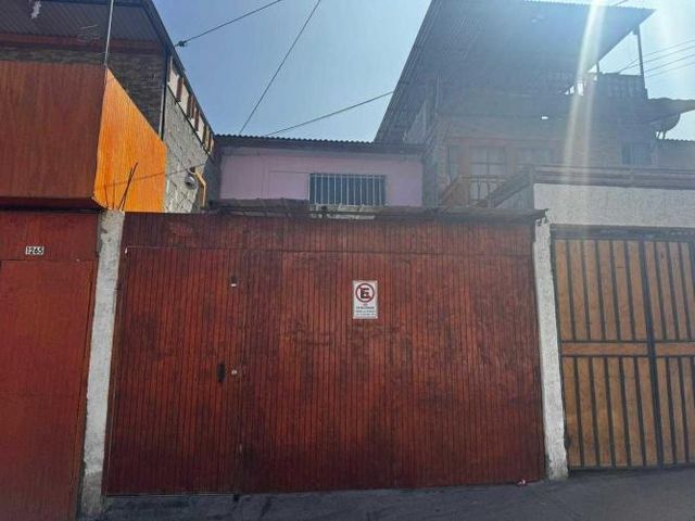 SE VENDE CASA (111415)