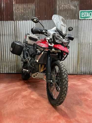 Triumph Tiger 800 XCA