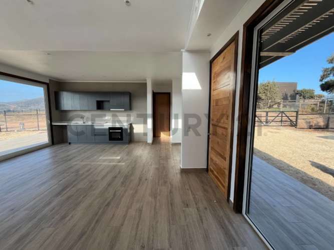 Venta luminosa casa en plena naturaleza Santa Adela