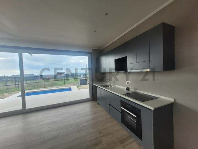 Venta luminosa casa en plena naturaleza Santa Adela