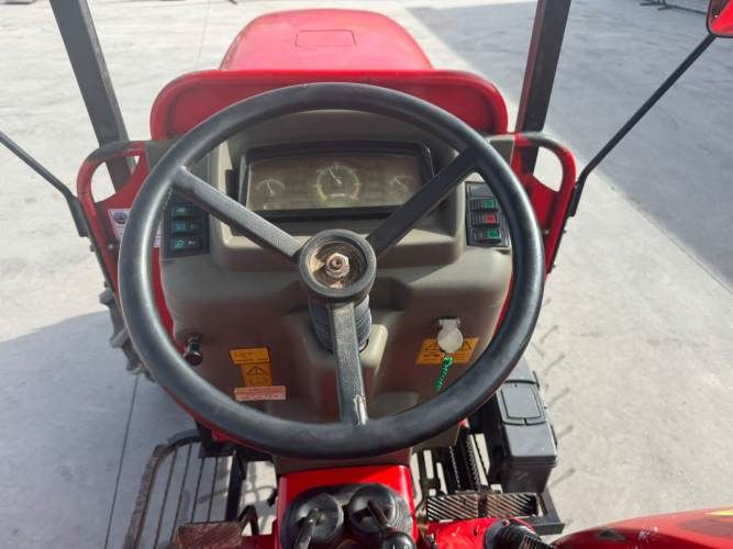 TRACTOR Marca LOVOL Modelo EUROPARD TB504 Año 2019