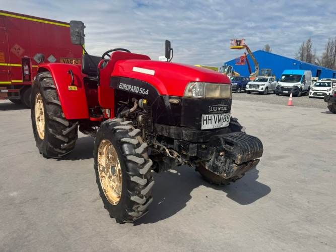 TRACTOR Marca LOVOL Modelo EUROPARD Año 2015