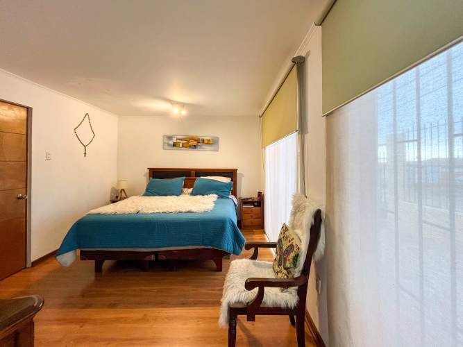 Casa en Venta a Pasos de Avenida Juan Cisternas, La Serena.