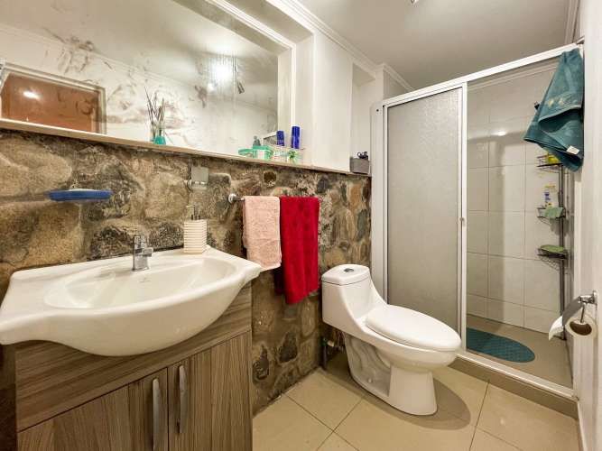 Casa en Venta a Pasos de Avenida Juan Cisternas, La Serena.