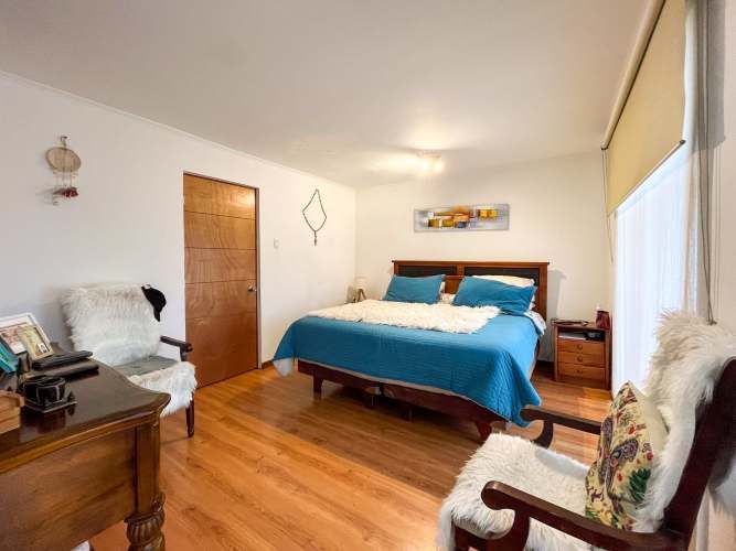 Casa en Venta a Pasos de Avenida Juan Cisternas, La Serena.