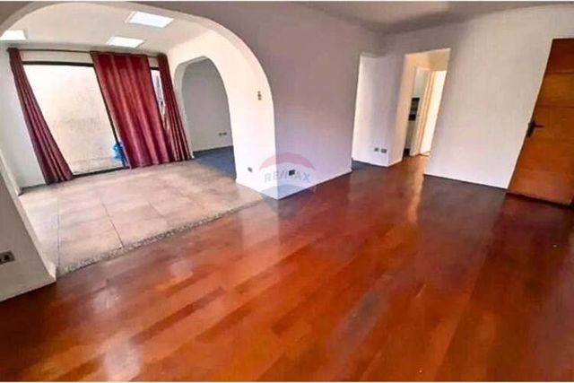 Casa excelente ubicación los domínicos