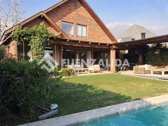 CASA Alvaro Casanova