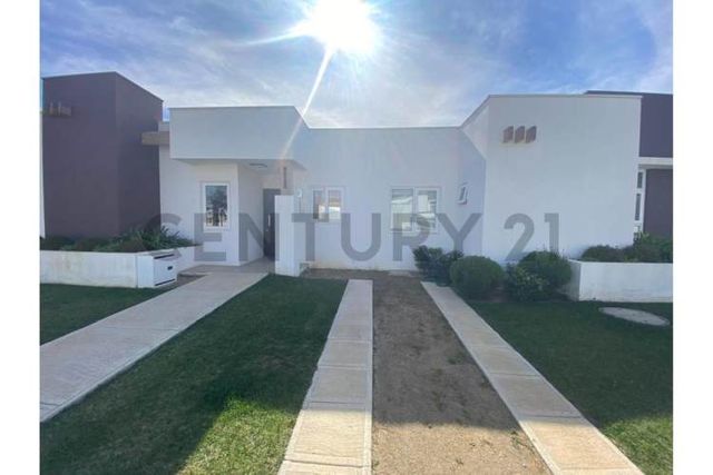 Casas estilo Mediterráneo en Condominio privado