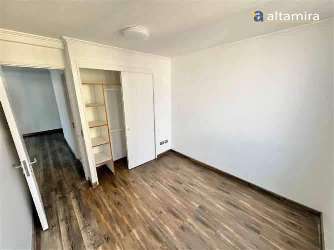 DEPARTAMENTO Condominio Las Antillas - Ed. Dominica piso 17 (lateral)