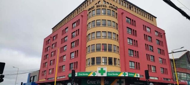 Céntrica Oficina Puerto Montt A. Varas con P. Montt