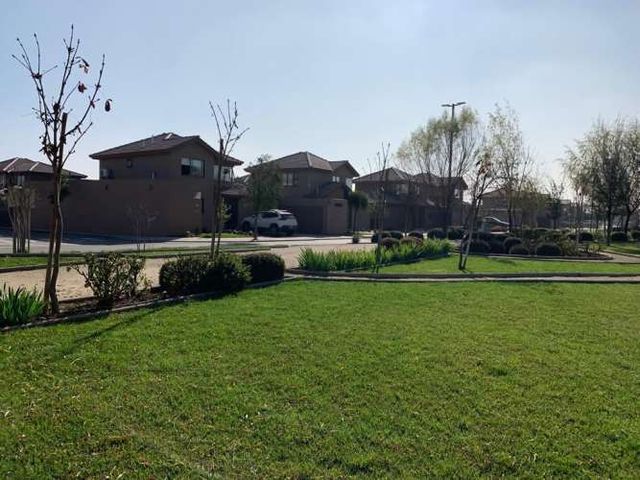 CASA Condominio La Minga