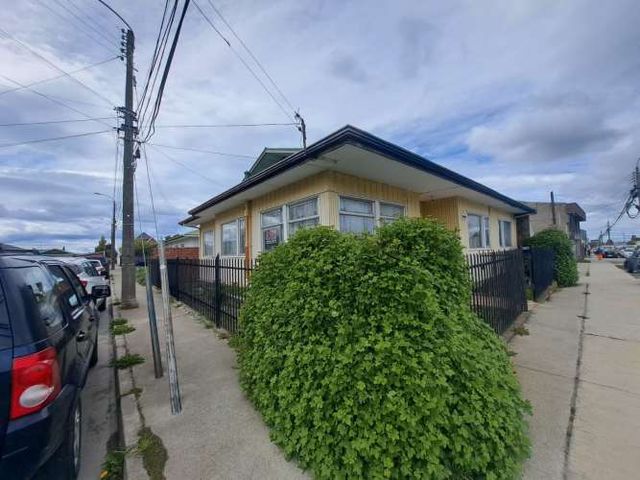 CASA CON DEPARTAMENTO INTERIOR EN ROMULO CORREA