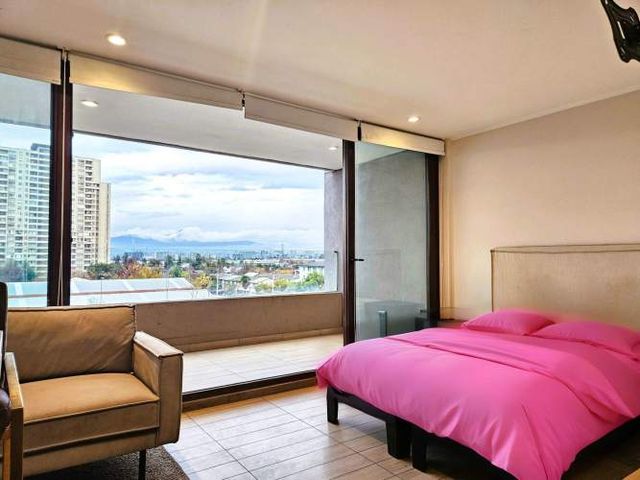 Venta Dpto. Estudio Macul, Vicuña Mackenna. (111753)