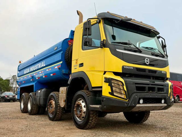 2019 Camión Volvo FMX 500 Estanque Aljibe Presurizado 20.000 lts