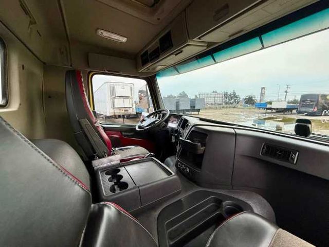 2019 Camión Volvo FMX 500 Estanque Aljibe Presurizado 20.000 lts