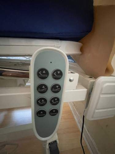 Catre Clínico Eléctrico- Poco Uso