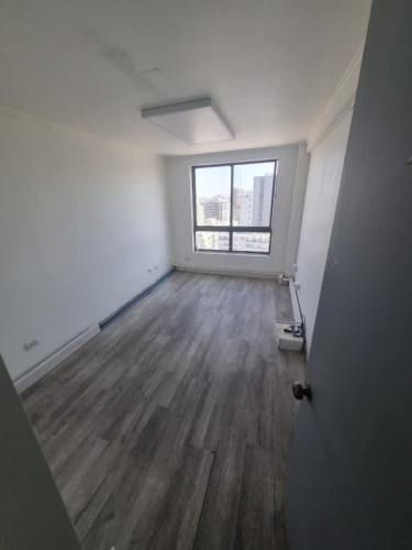 IRARRAZAVAL / PEDRO DE VALDIVIA