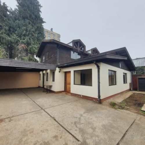 Casa en San Martín a pasos de Caupolican