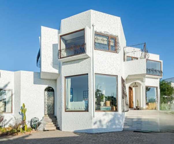 hermosa Casa 6D con vista al mar en Peñuelas (112188)