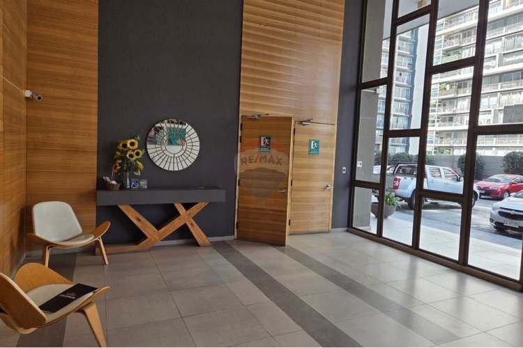 Depto. en macul, 1d, metro las torres, 1er piso