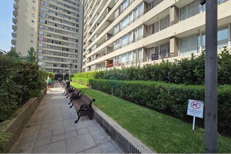 Depto. en macul, 1d, metro las torres, 1er piso