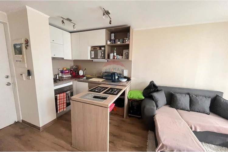 Depto. en macul, 1d, metro las torres, 1er piso