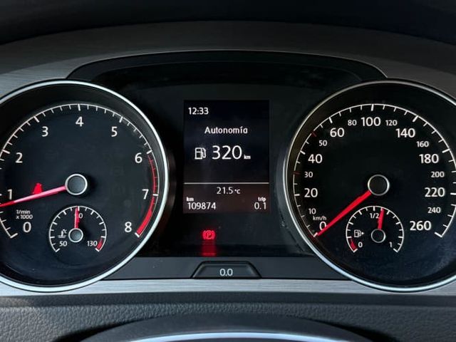 VOLKSWAGEN GOLF  2017