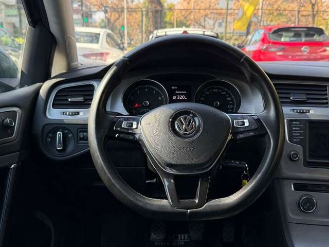 VOLKSWAGEN GOLF  2017