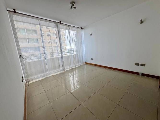 Venta Excelente Departamento .Edificio Punta Cavancha