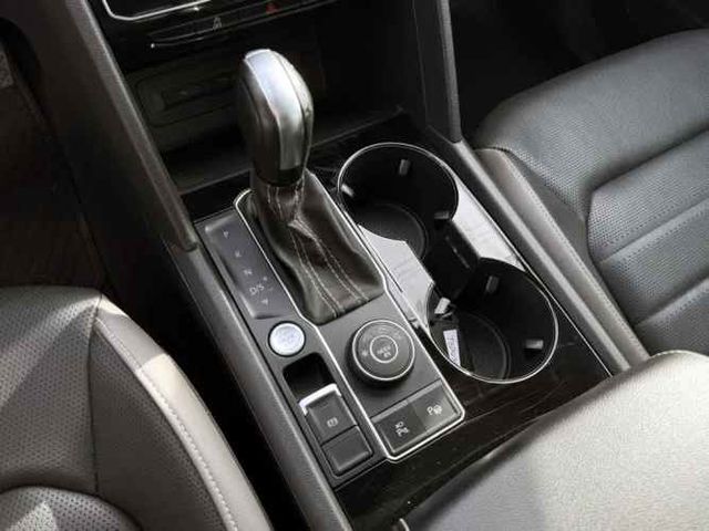 VOLKSWAGEN ATLAS 2024