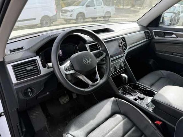 VOLKSWAGEN ATLAS 2024