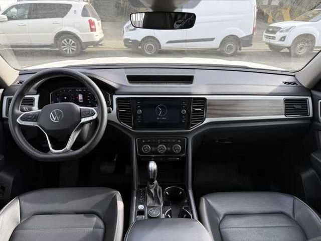 VOLKSWAGEN ATLAS 2024