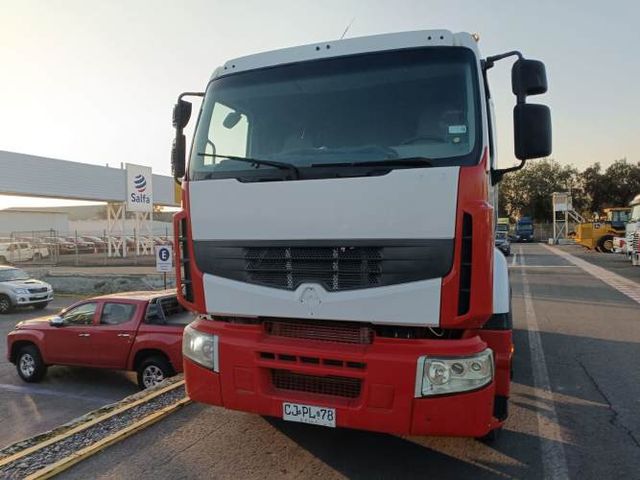 Camión Tracto Renault Premum Lander 440